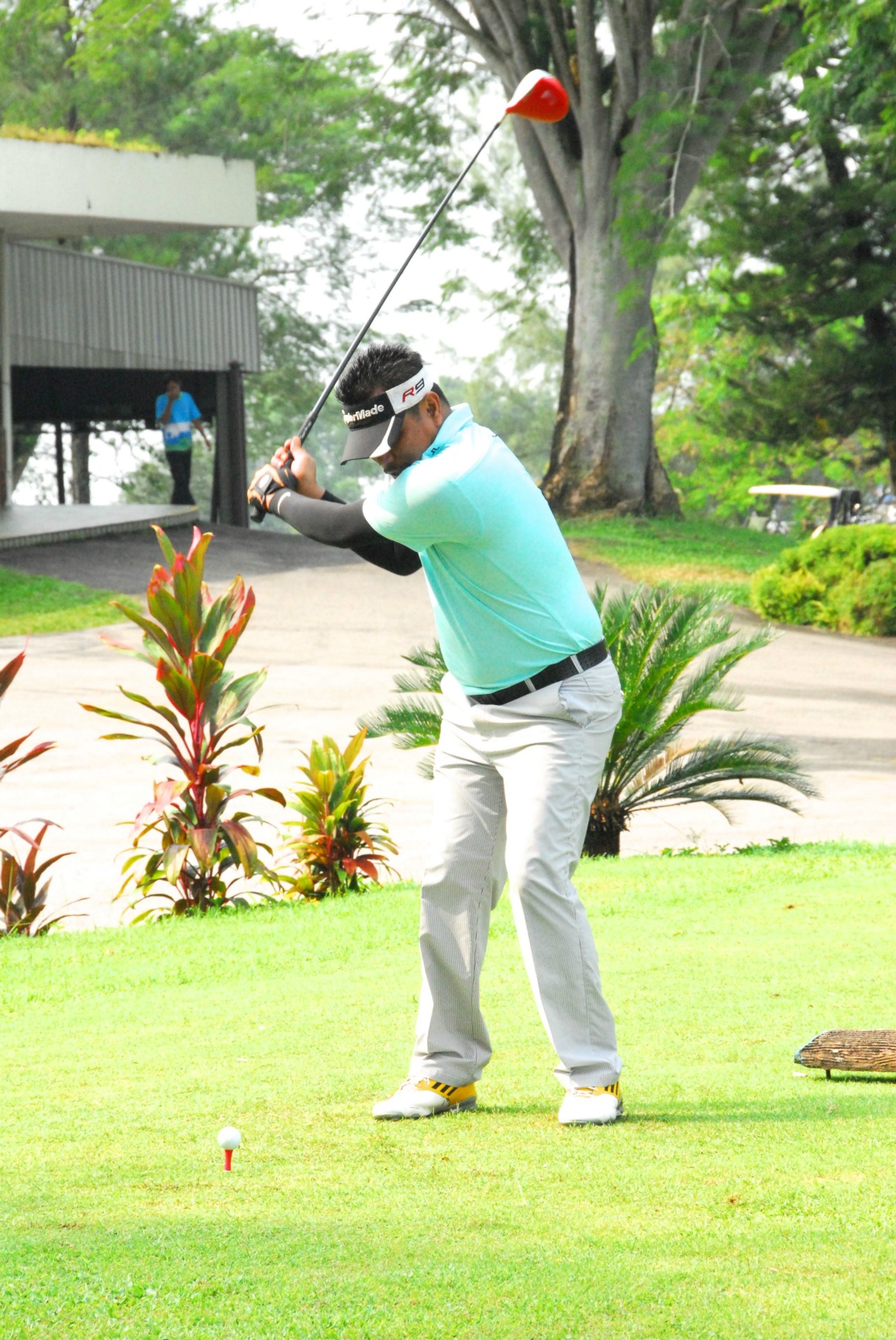 PRO15 157 GOLF DSC 0369.JPG